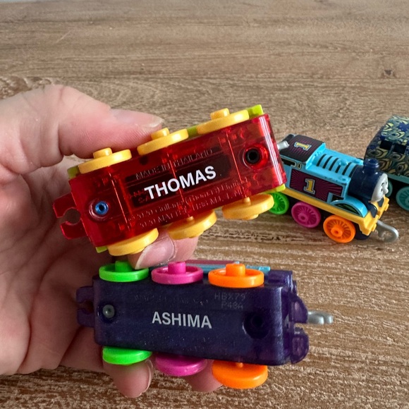 Push Along TrackMaster Train Engine Bundle - Picture 4 of 10